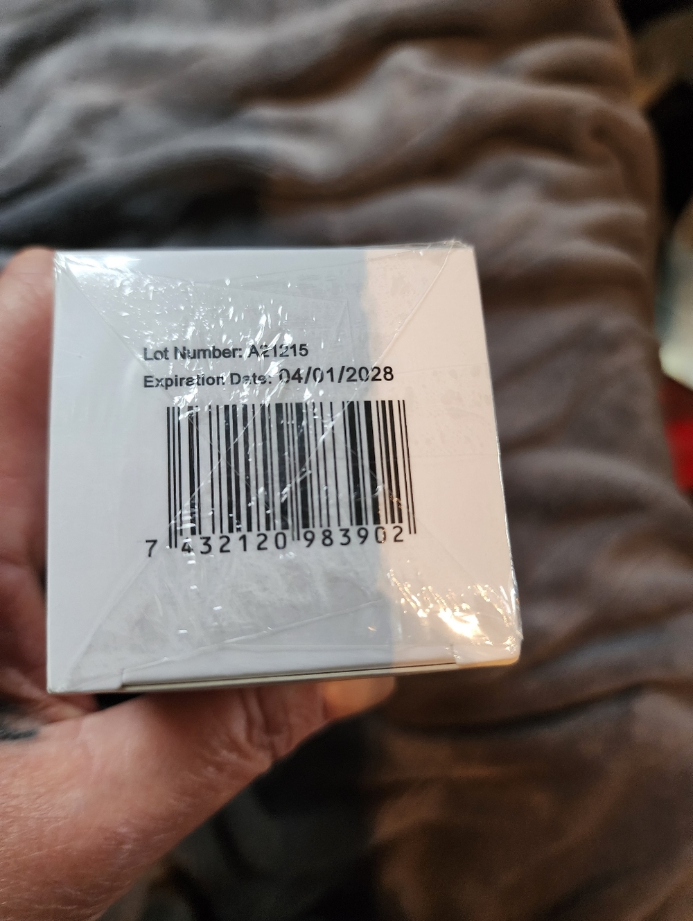 D'OR24K Prestige Exfoliating Pearl Milk Cleanser - Picture 4 of 4